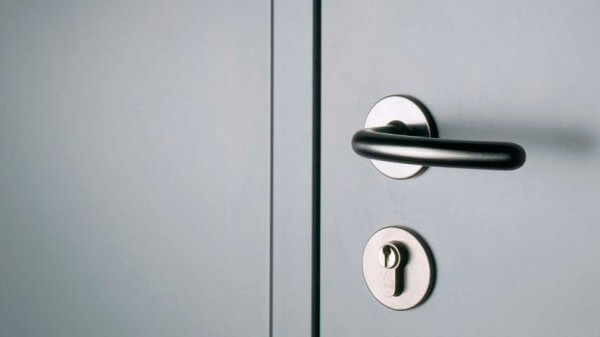 Вскрытие металлических дверей в Дубне