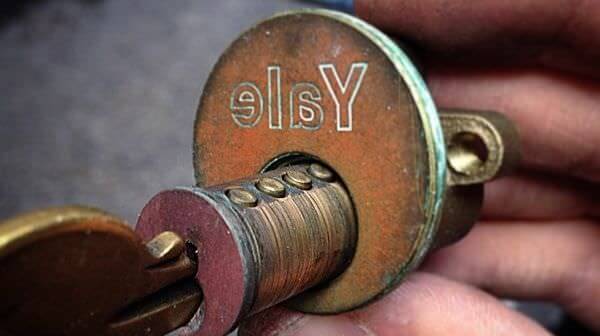 Срочная замена замков в Дубне